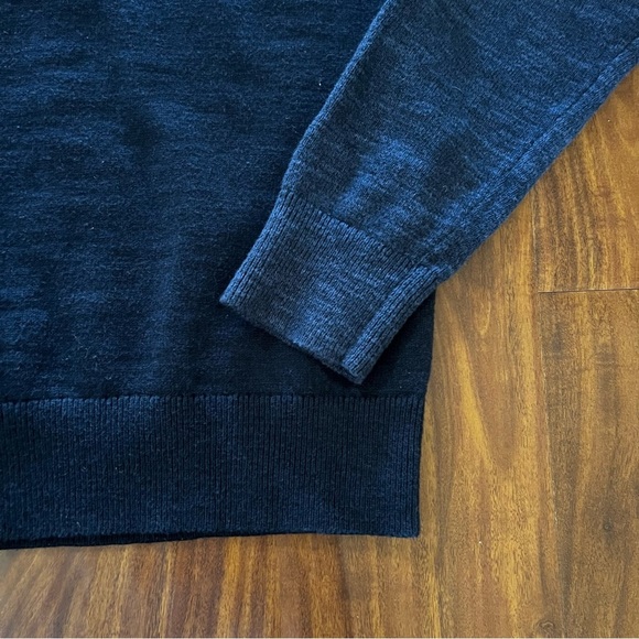 Original Penguin by Munsingwear Men's Navy Colorblocked 1/4 Zip Sweater size S - Picture 4 of 9